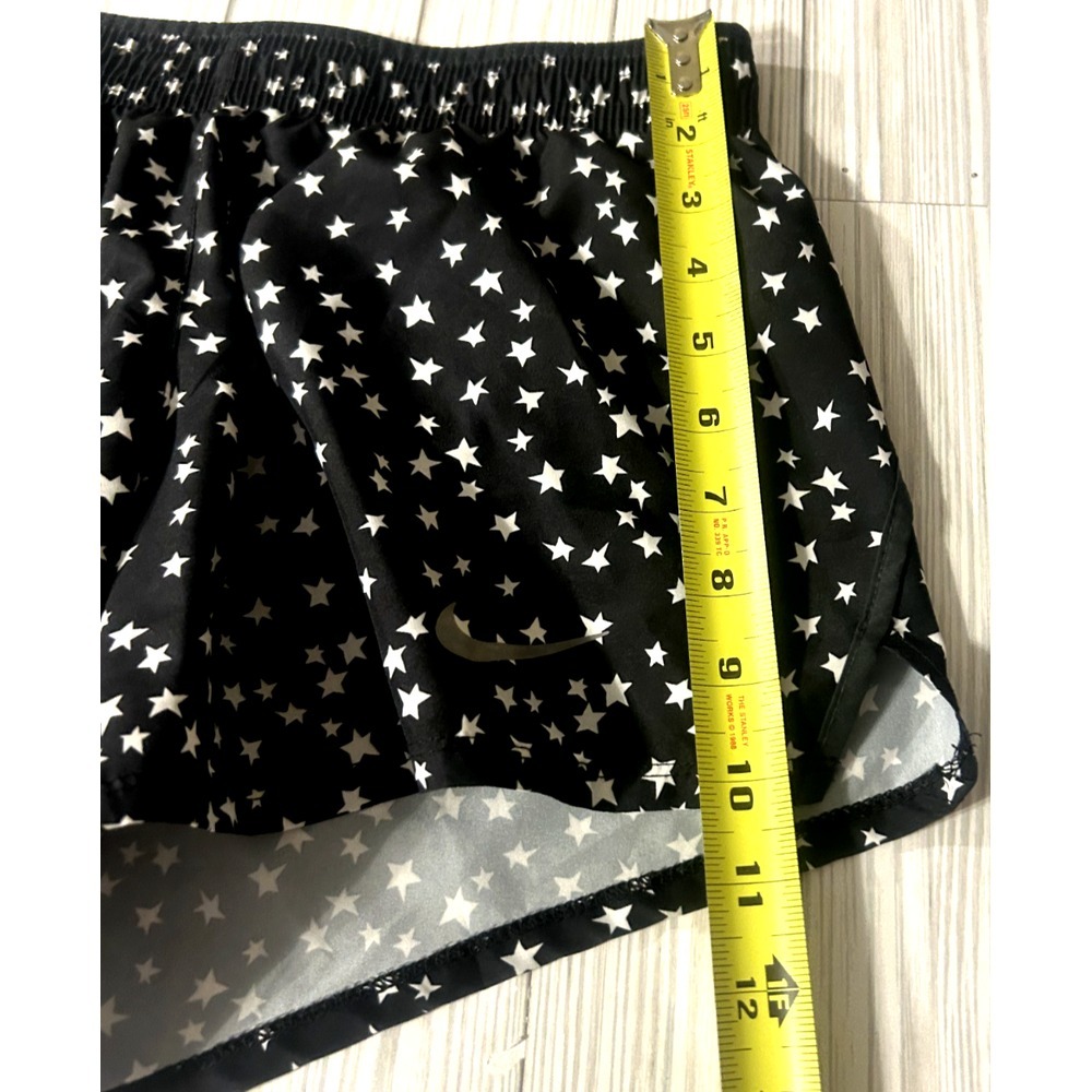 EC Ladies Nike Dri-Fit DR1517 Black/White Stars Print Run Train Gym Shorts Small - Picture 3 of 8